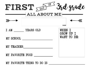 First Day of School All About Me Sign free printable sign. Preschool, Kindergarten, First Grade, through Senior year. Print this sign for back to school pictures.